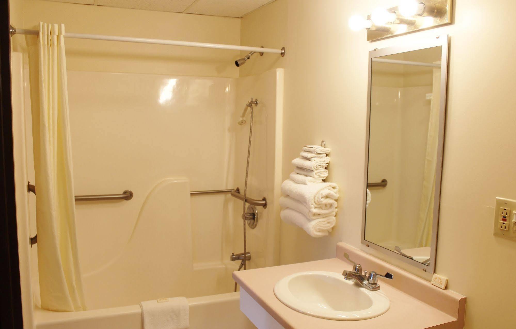 Otter Creek Inn 알렉산드리아베이 외부 사진